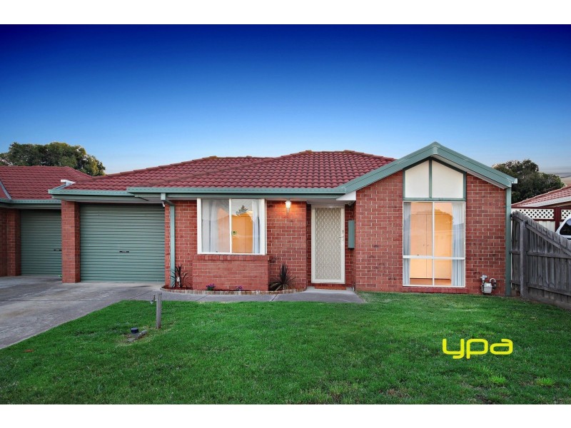 8 Varna Court, Hillside VIC 3037