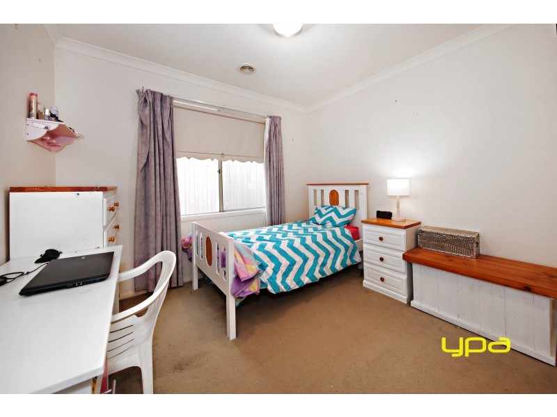 22 George Street, Taylors Hill VIC 3037