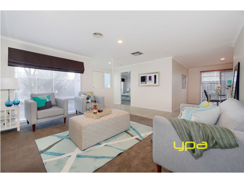 16 Timele Drive, Hillside VIC 3037