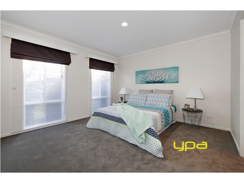 16 Timele Drive, Hillside VIC 3037