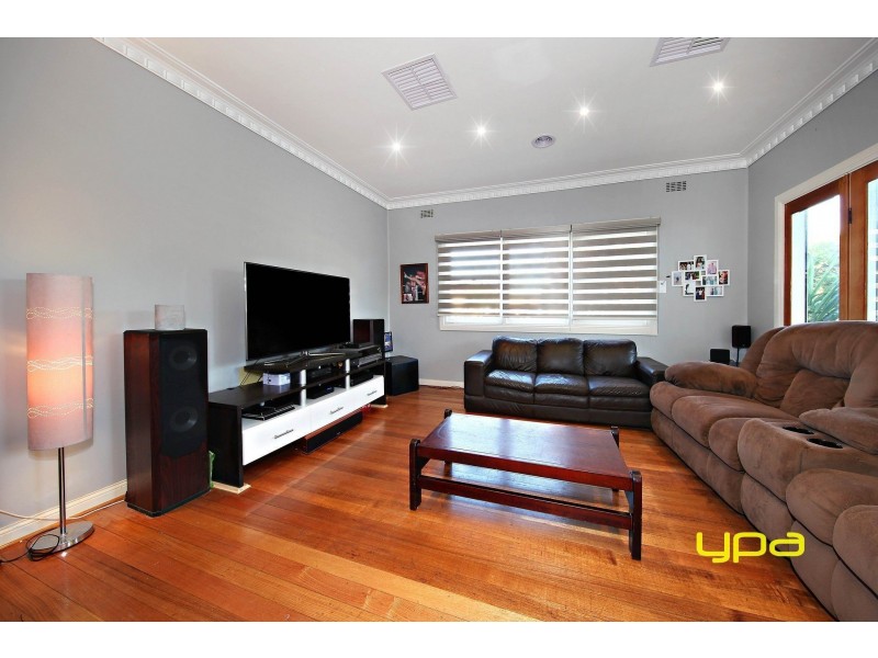 7 Cobham Street, St Albans VIC 3021