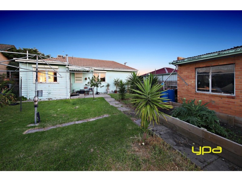 7 Cobham Street, St Albans VIC 3021