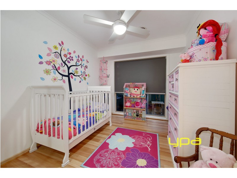 23 Eagle Terrace, Taylors Lakes VIC 3038