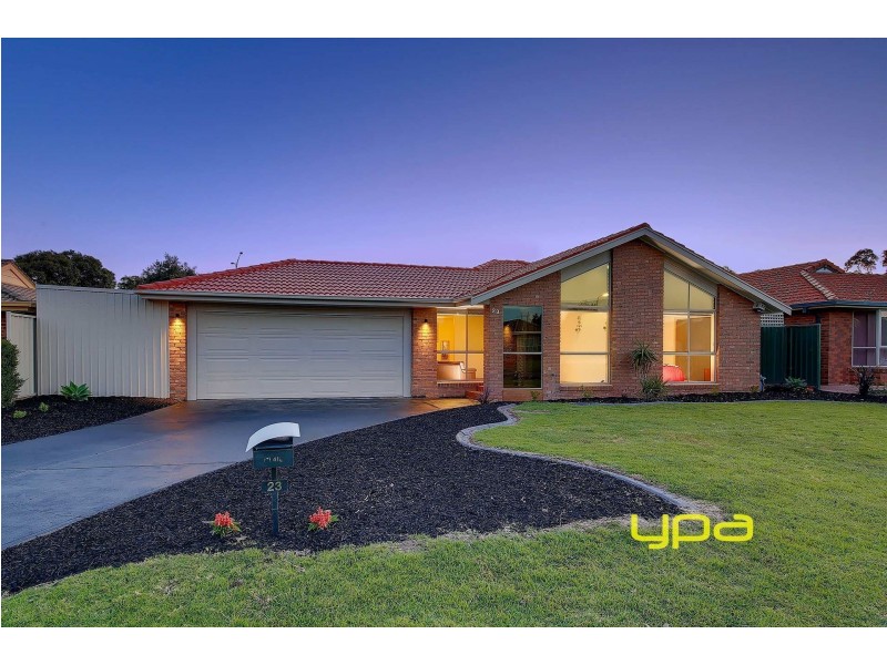 23 Eagle Terrace, Taylors Lakes VIC 3038