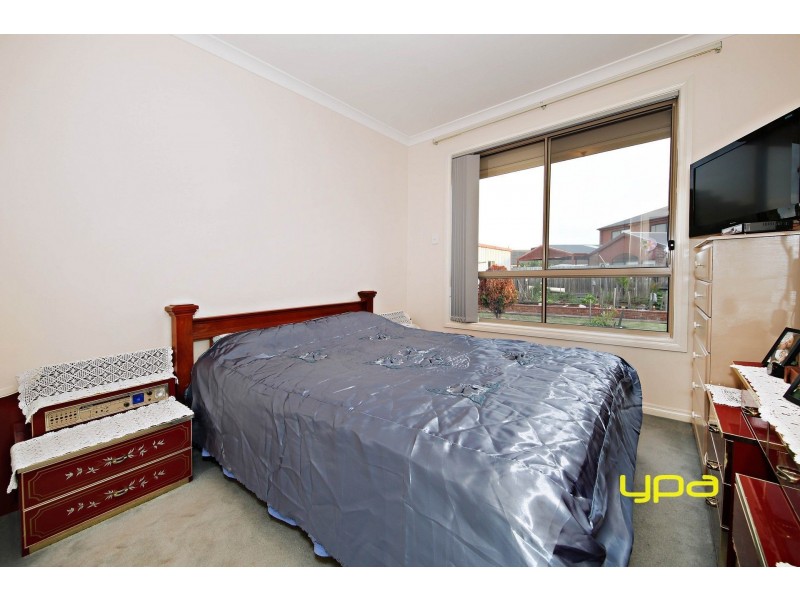 44 Nicholson Terrace, Taylors Hill VIC 3037