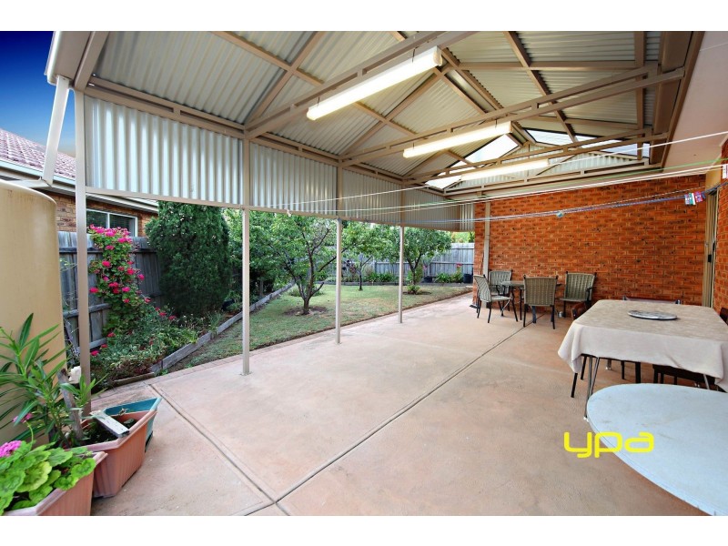 44 Nicholson Terrace, Taylors Hill VIC 3037