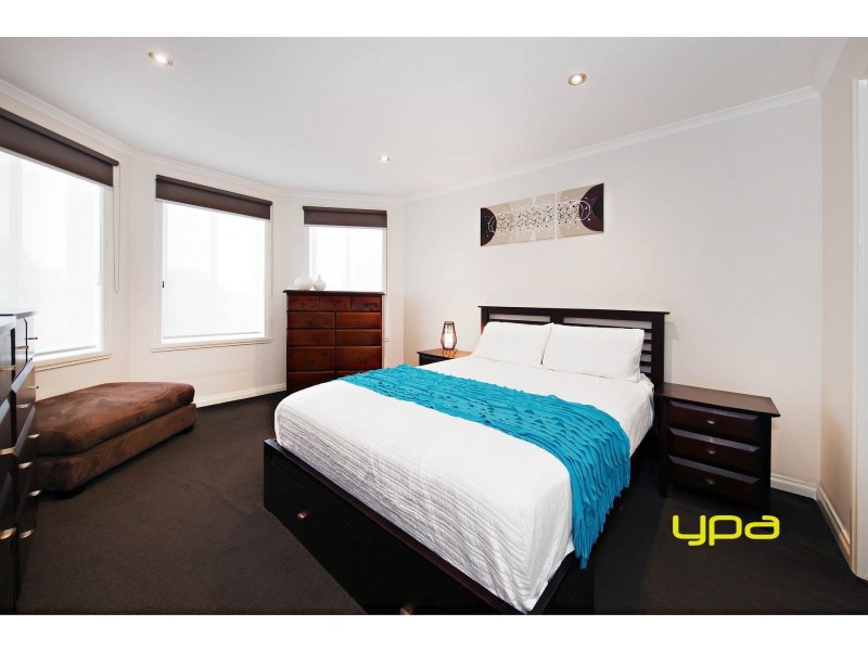 2 Yellow Gum Road, Delahey VIC 3037