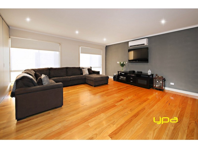 1 Sandalwood Avenue, Hillside VIC 3037