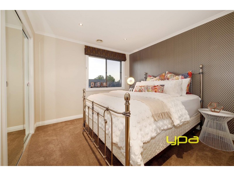 25 Botanic Drive, Hillside VIC 3037