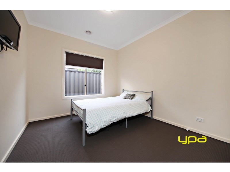 38 Langmore Drive, Hillside VIC 3037