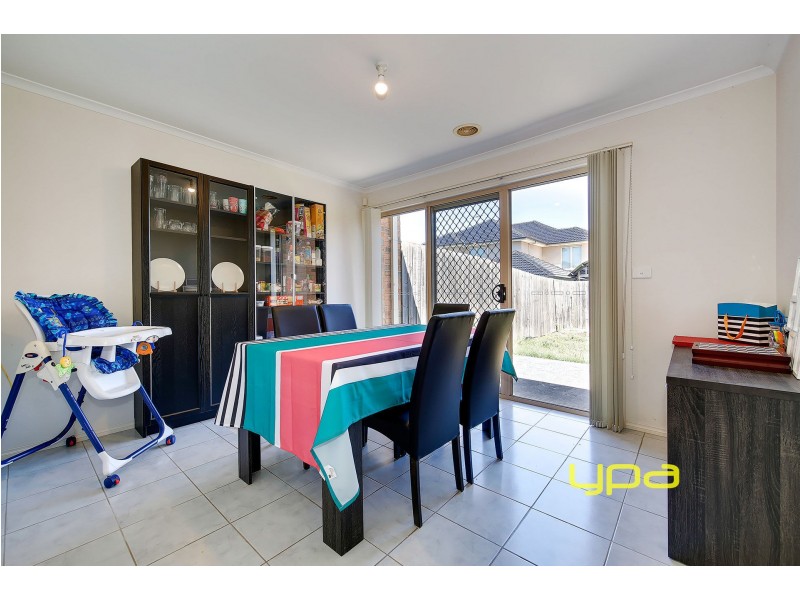 2/59 Jade Way, Hillside VIC 3037