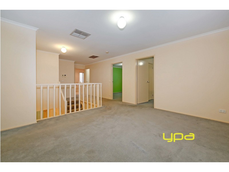 2 McNicholl Way, Delahey VIC 3037