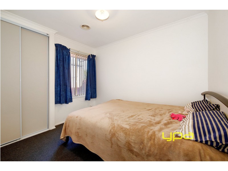 1/10 Brindalee Way, Hillside VIC 3037