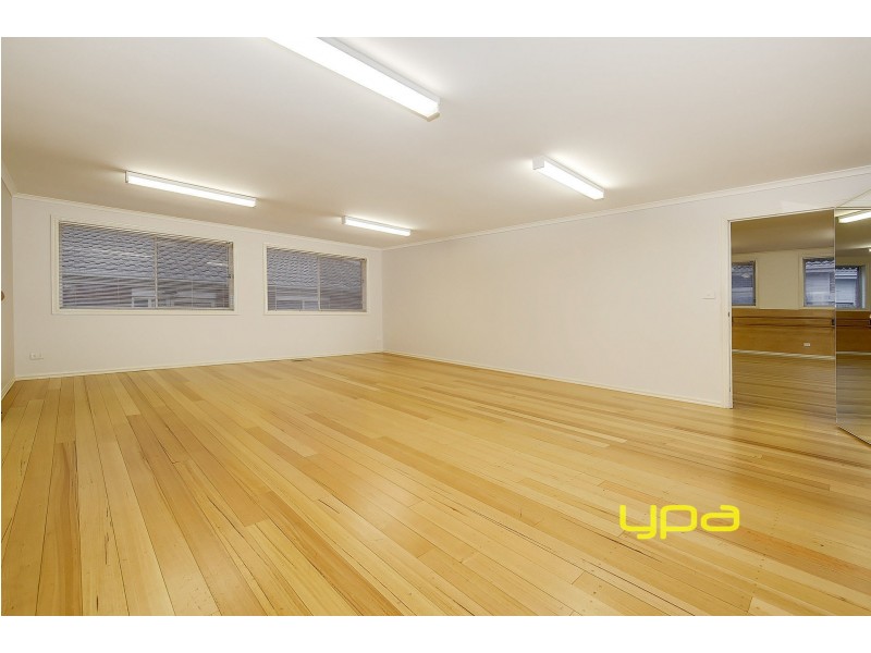 21 Wattle Valley Drive, Hillside VIC 3037