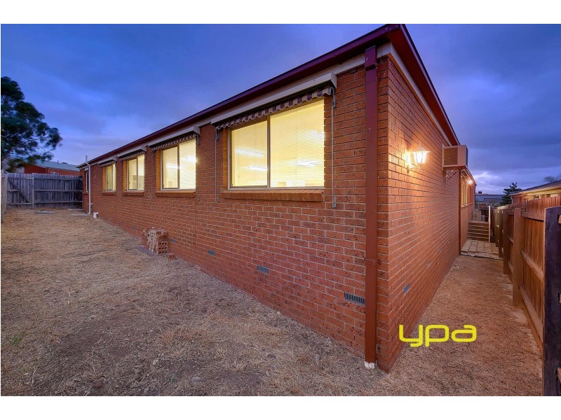 21 Wattle Valley Drive, Hillside VIC 3037