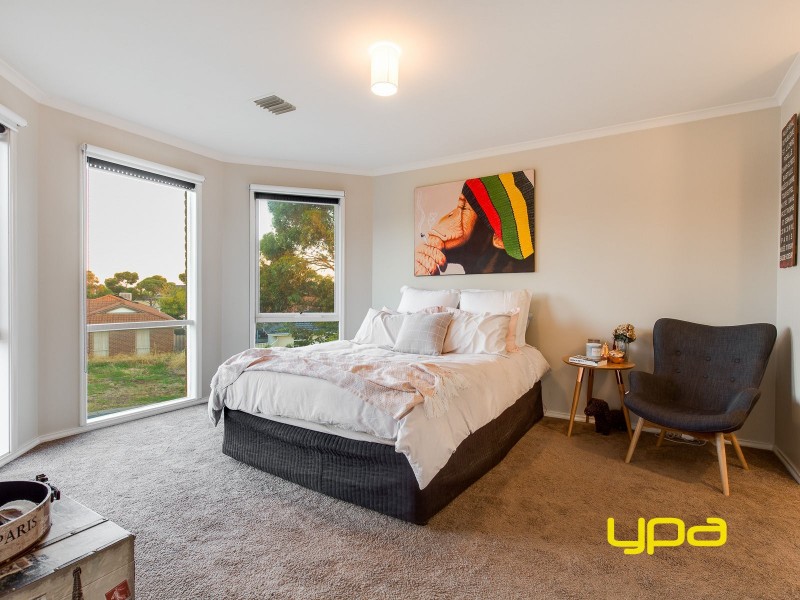 2 Halstead Court, Hillside VIC 3037