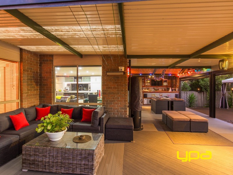 2 Halstead Court, Hillside VIC 3037