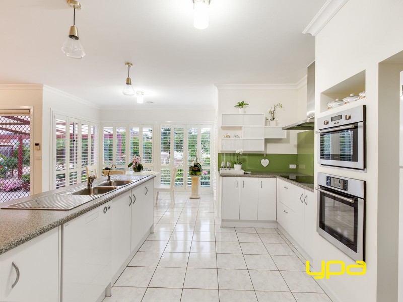 83 Bellevue Blvd, Hillside VIC 3037