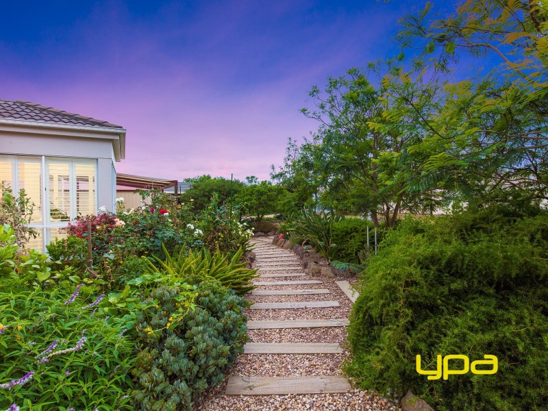 83 Bellevue Blvd, Hillside VIC 3037