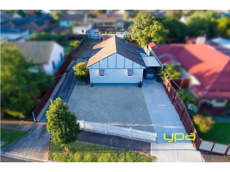 6 Slough Street, Deer Park VIC 3023