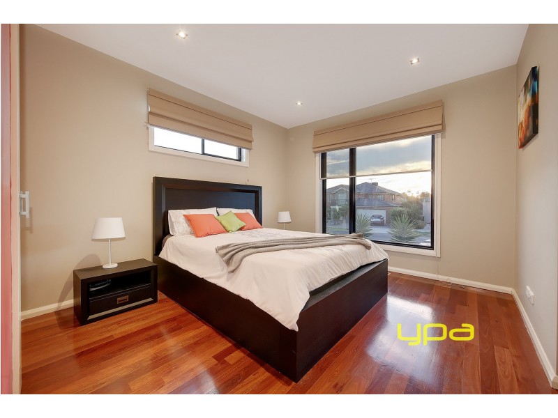 10 The Parks, Hillside VIC 3037
