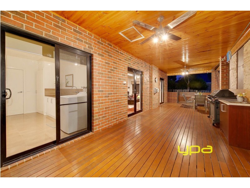 10 The Parks, Hillside VIC 3037