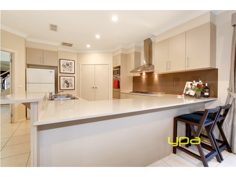 39 Landscape Drive, Hillside VIC 3037