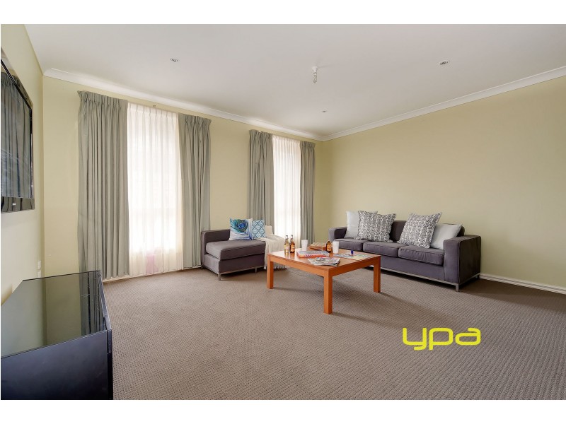 22 Wolviston Avenue, Hillside VIC 3037