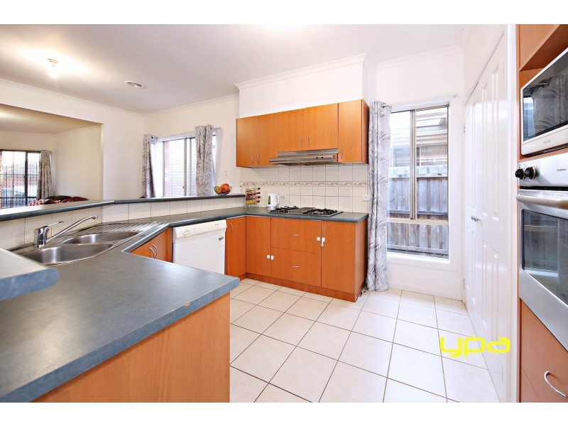 6 Dargo Place, Taylors Hill VIC 3037