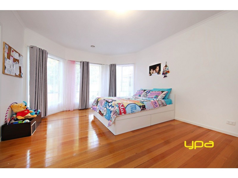 6 Dargo Place, Taylors Hill VIC 3037