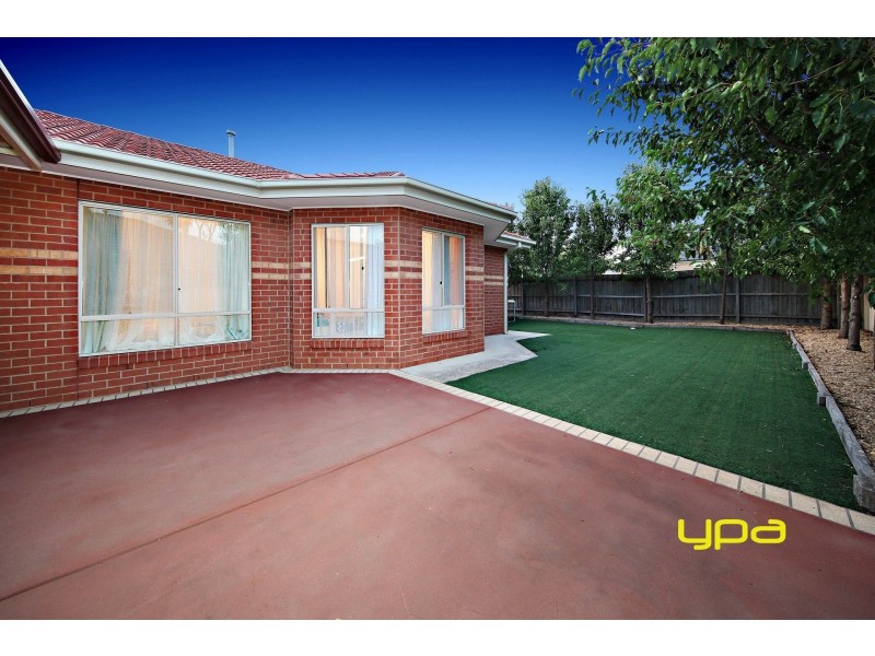 6 Dargo Place, Taylors Hill VIC 3037