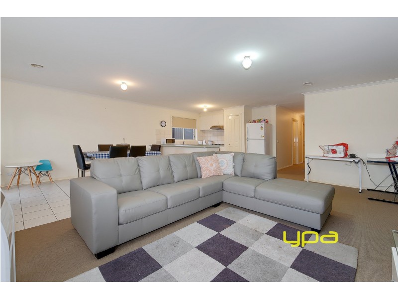 34 Brindalee Way, Hillside VIC 3037