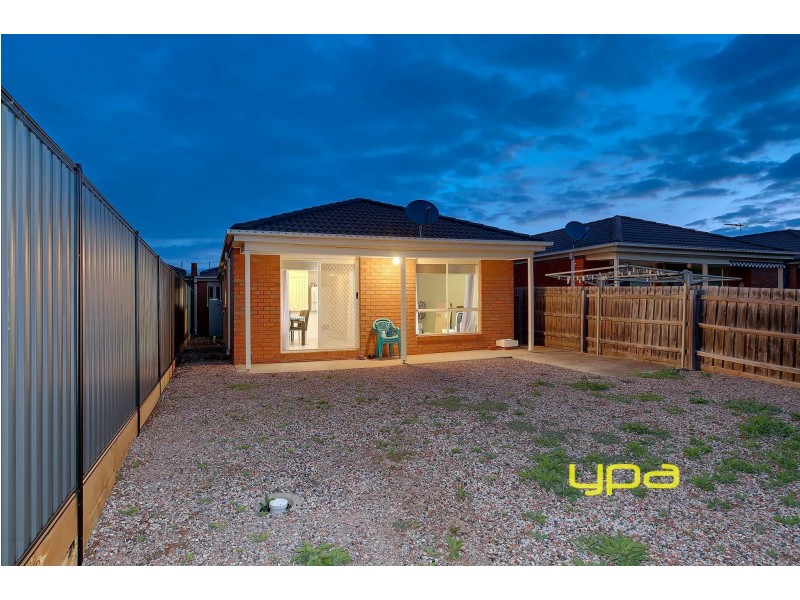 34 Brindalee Way, Hillside VIC 3037