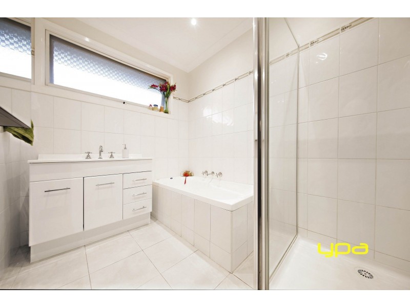 6 Guinane Avenue, Hoppers Crossing VIC 3029