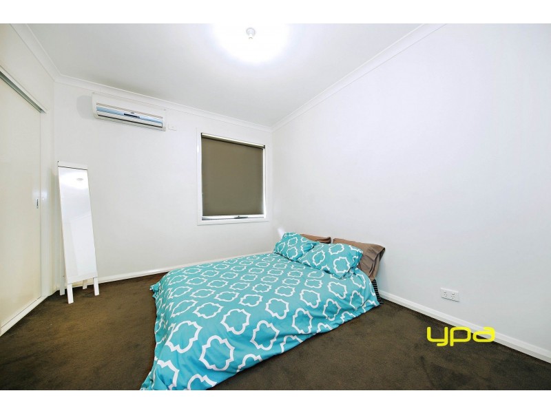 4/28 Buckingham Street, Sydenham VIC 3037