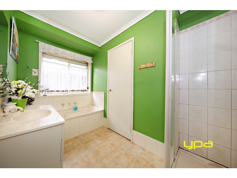 3 Sharpe Street, Hillside VIC 3037