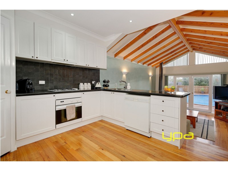 7 Wellington Drive, Hillside VIC 3037