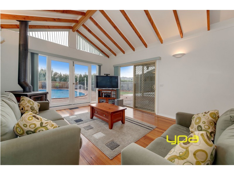 7 Wellington Drive, Hillside VIC 3037