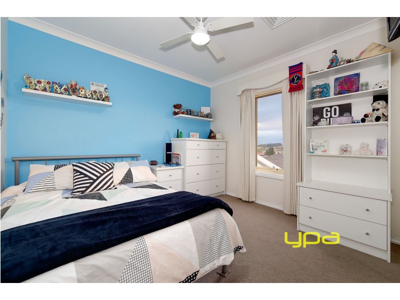 7 Wellington Drive, Hillside VIC 3037