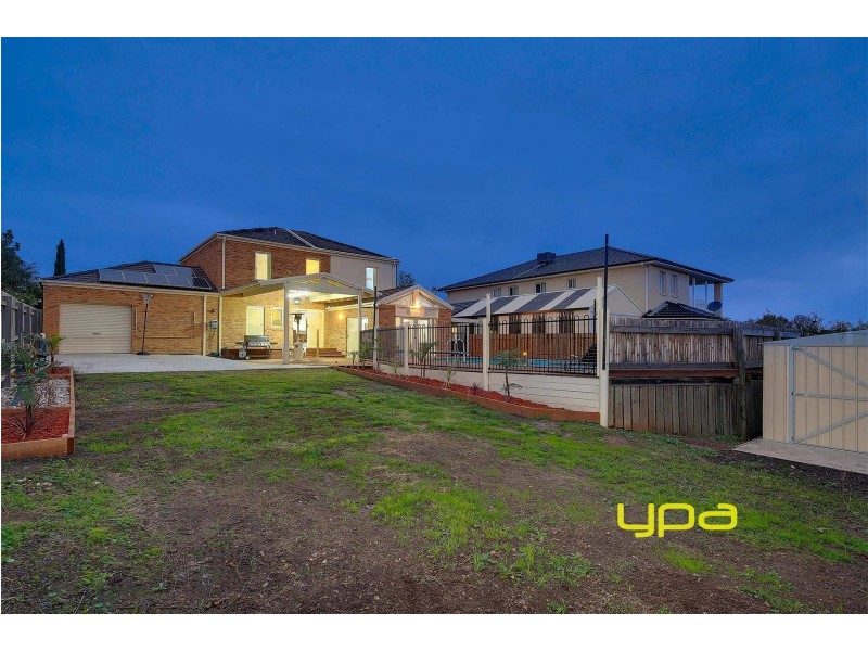 7 Wellington Drive, Hillside VIC 3037