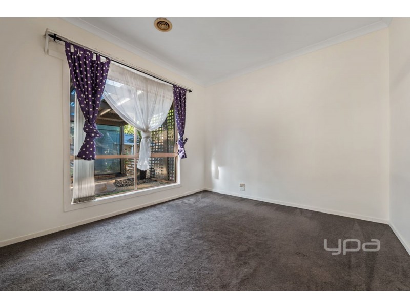 12 Rodmar Close, Hillside VIC 3037