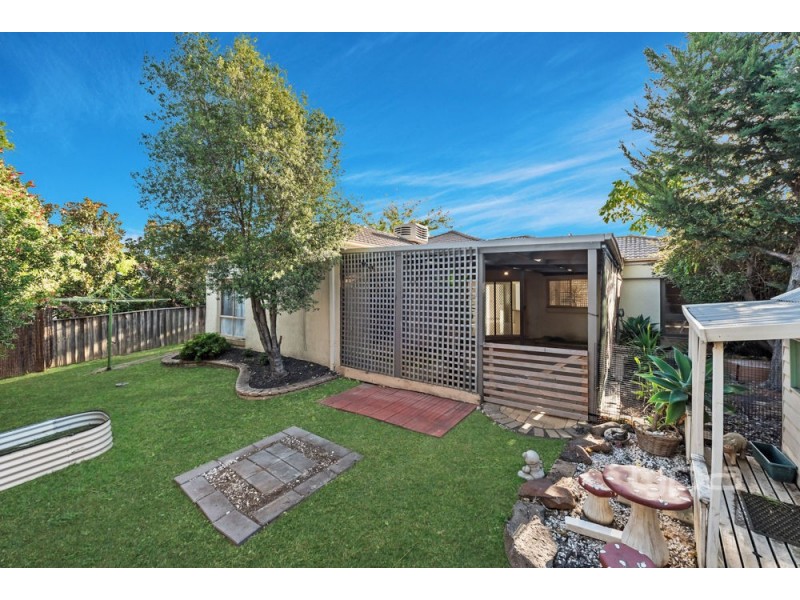 12 Rodmar Close, Hillside VIC 3037