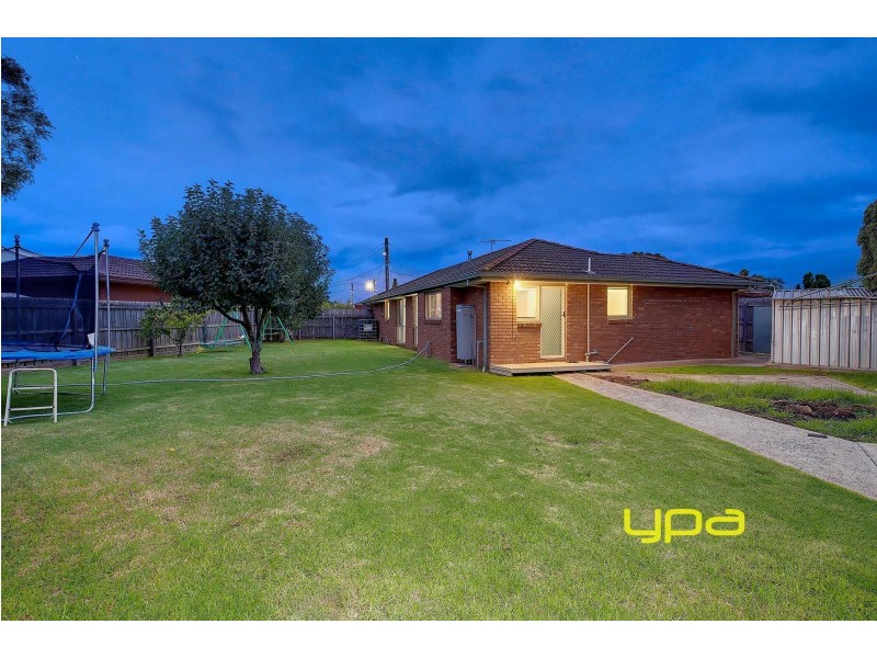 5 Iramoo Court, Albanvale VIC 3021