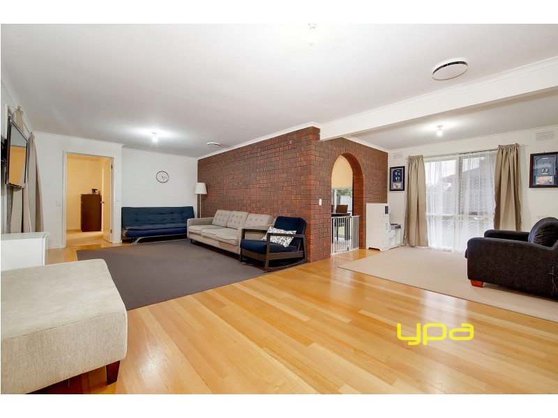 5 Iramoo Court, Albanvale VIC 3021