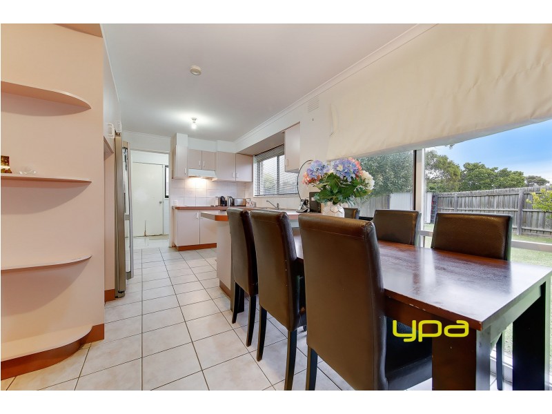 5 Iramoo Court, Albanvale VIC 3021