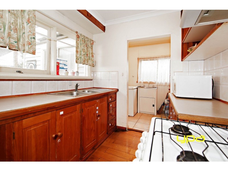 76 Welwyn Parade, Deer Park VIC 3023