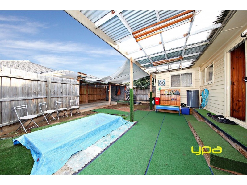 76 Welwyn Parade, Deer Park VIC 3023