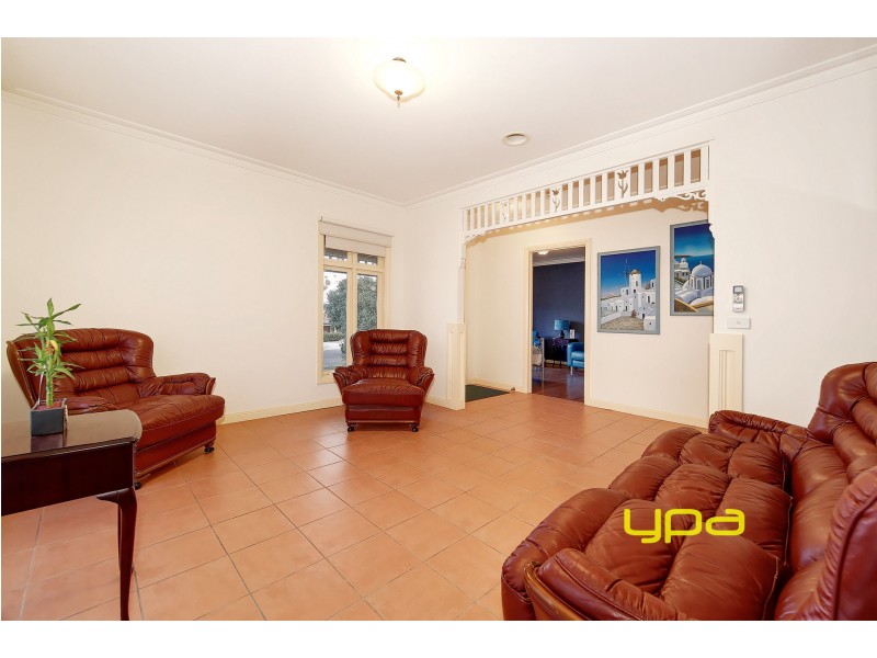 3 Sage Close, Hillside VIC 3037