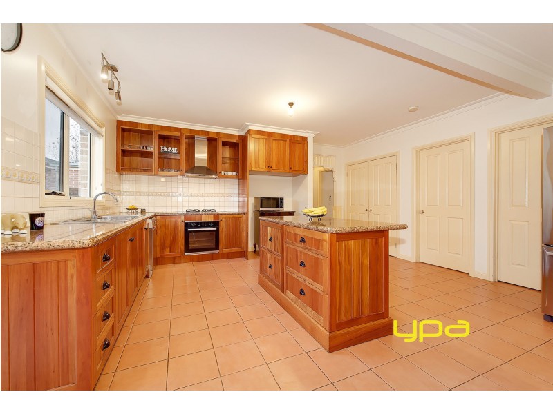 3 Sage Close, Hillside VIC 3037