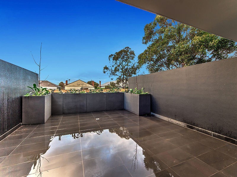 322 Pascoe Vale Road, Essendon VIC 3040